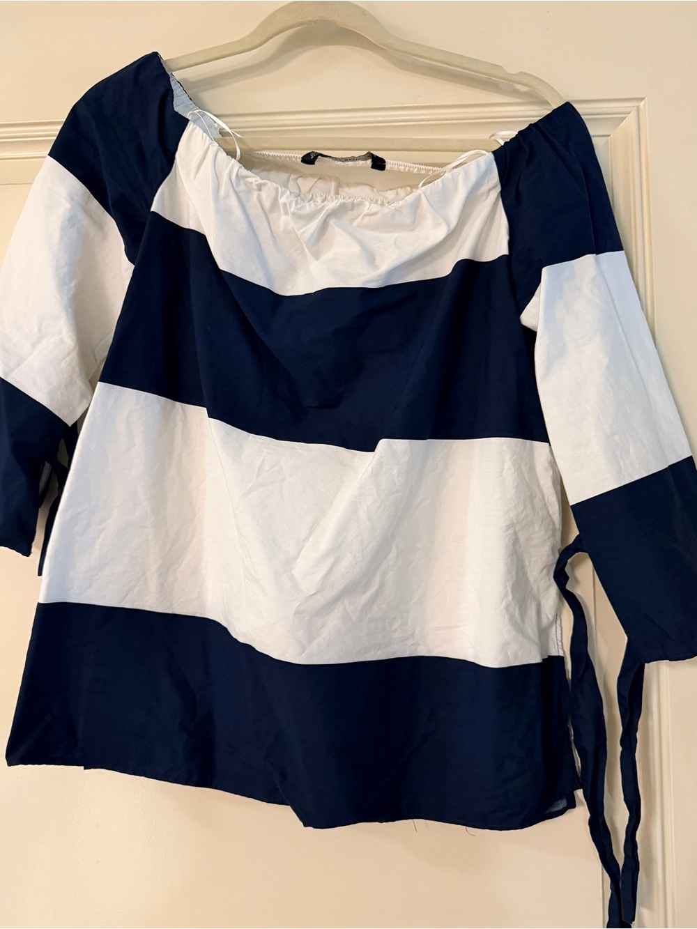 Zara Basic CollectionBlouse with Neck Ribbon. Color white/ navy blue